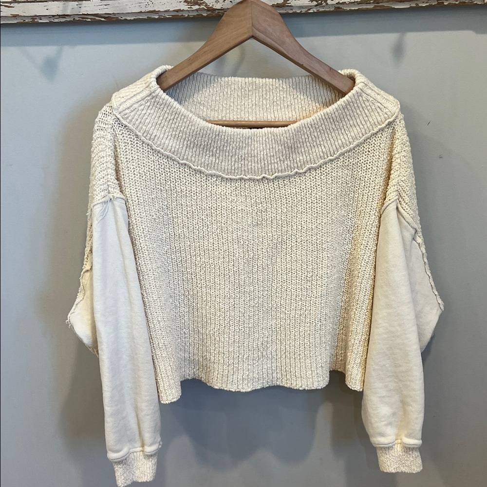 Free People Cream Cowl Neck Sweater‎ Size Small